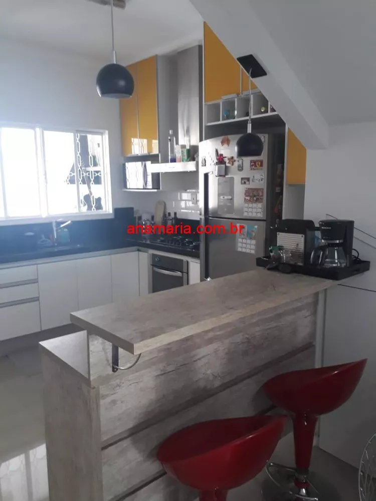 Casa, 2 quartos, 80 m² - Foto 1