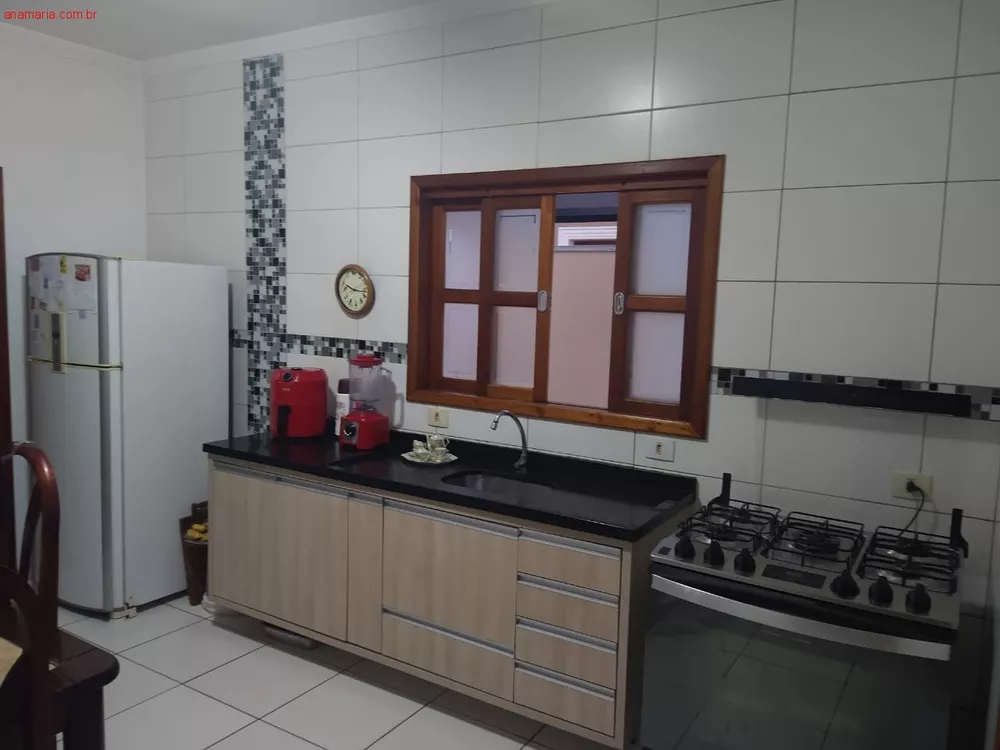 Casa, 3 quartos, 150 m² - Foto 1