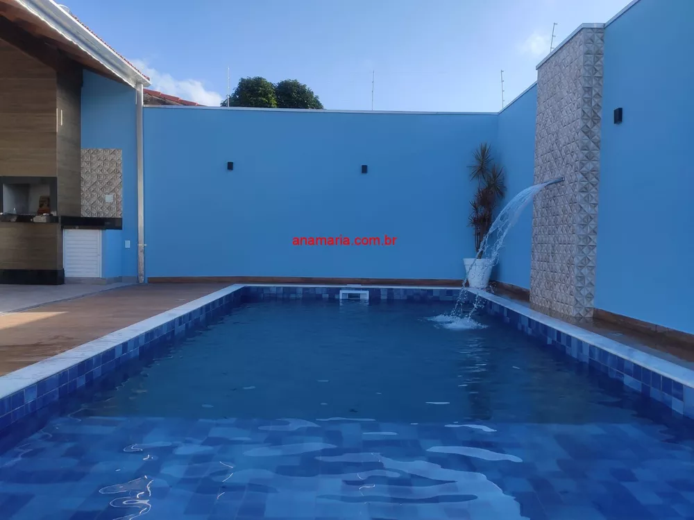 Casa, 3 quartos, 208 m² - Foto 1