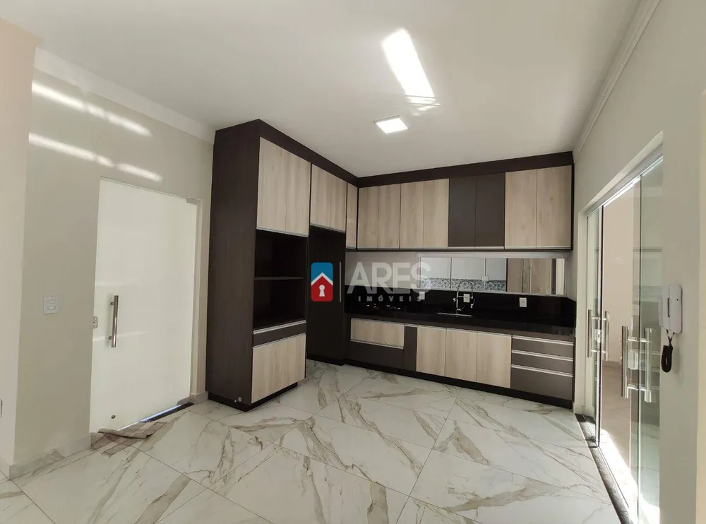 Casa, 3 quartos, 200 m² - Foto 4