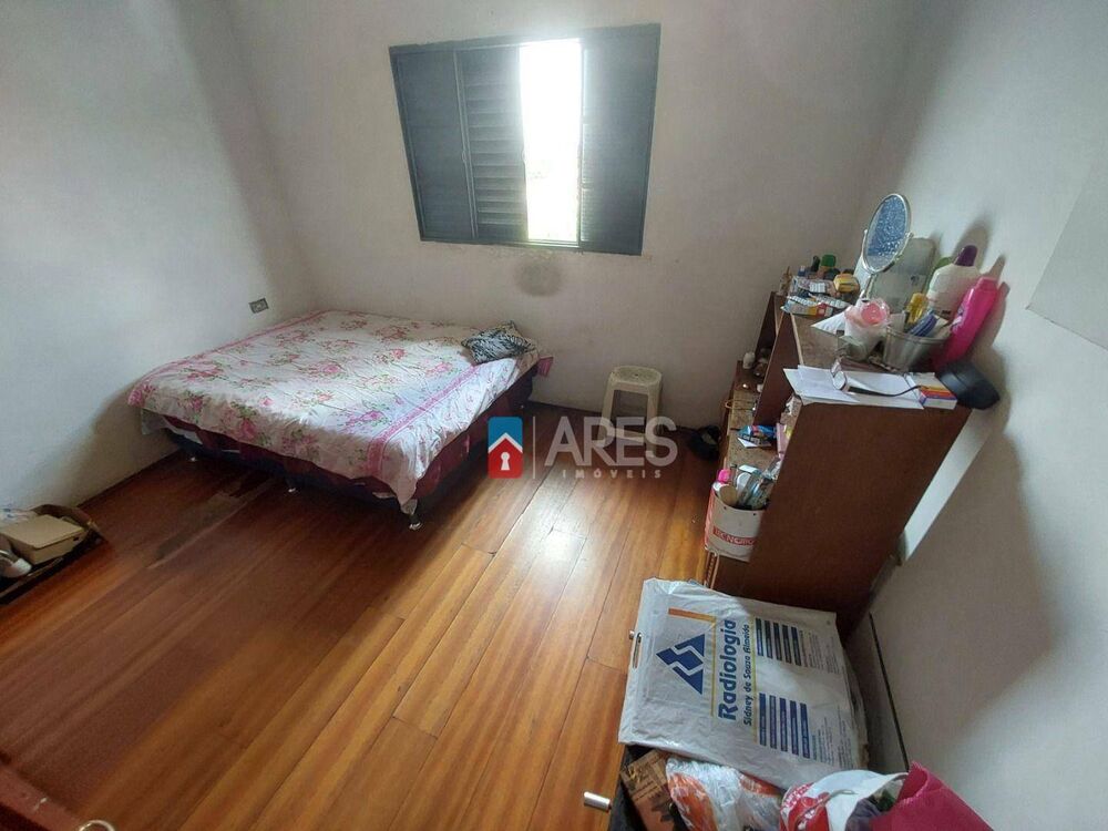 Casa, 5 quartos, 143 m² - Foto 4
