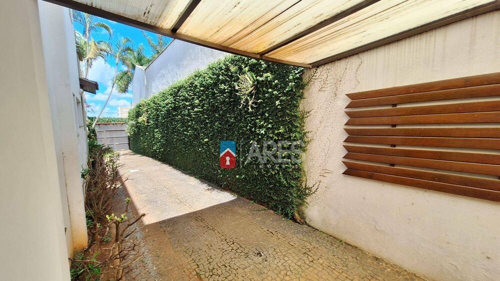 Casa, 4 quartos, 472 m² - Foto 1