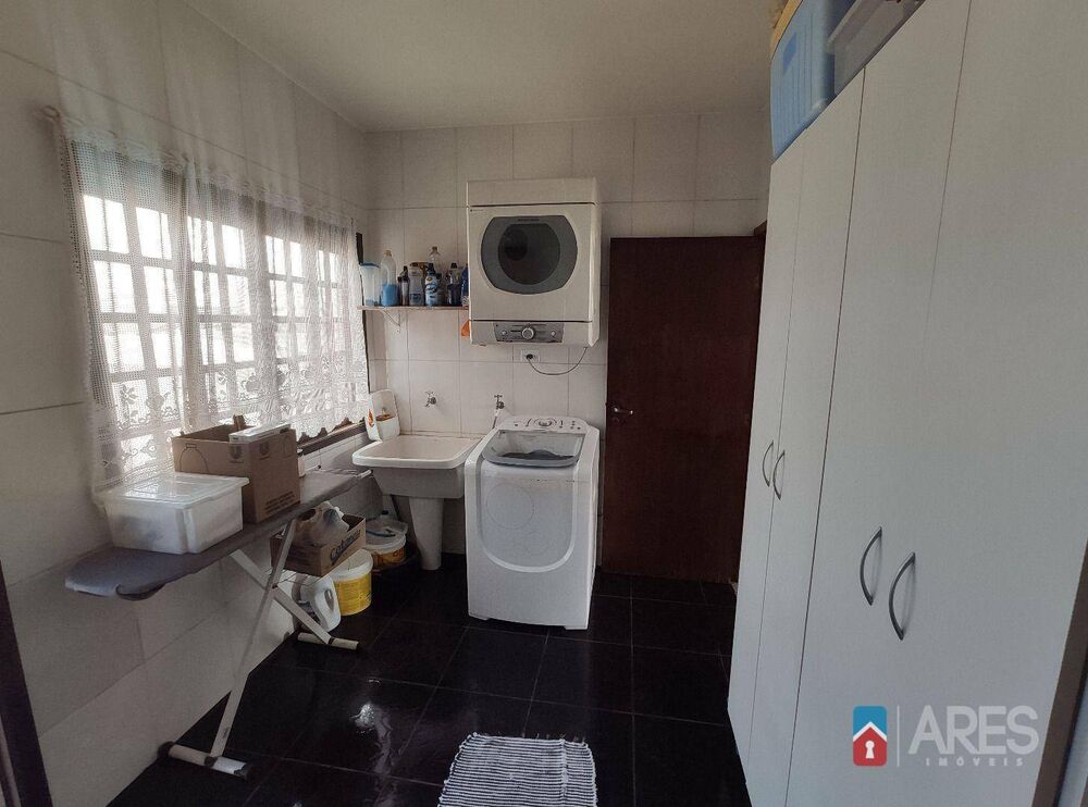 Casa, 3 quartos, 286 m² - Foto 4