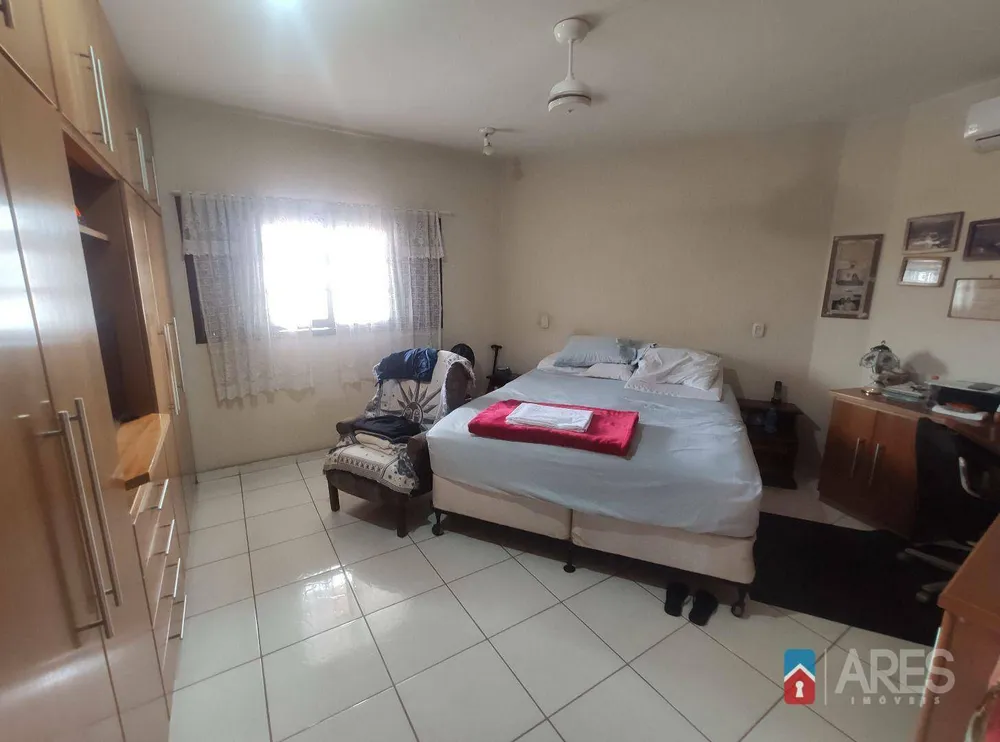 Casa, 3 quartos, 286 m² - Foto 6