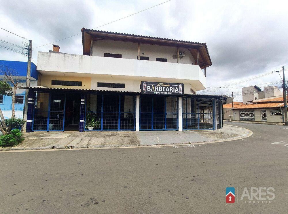 Casa, 3 quartos, 286 m² - Foto 1