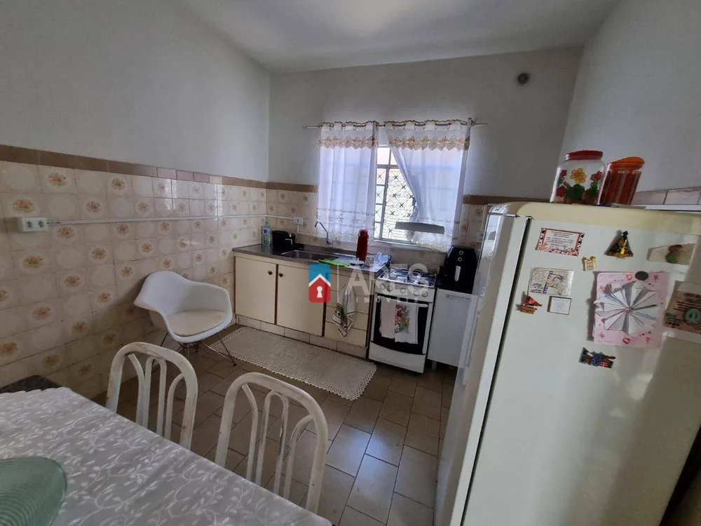 Casa, 4 quartos, 239 m² - Foto 4