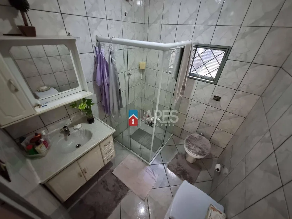 Casa, 4 quartos, 239 m² - Foto 8