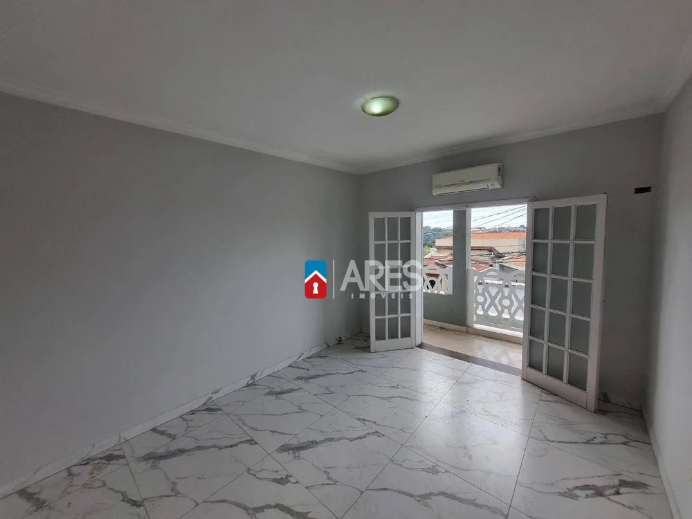 Casa, 3 quartos, 138 m² - Foto 2