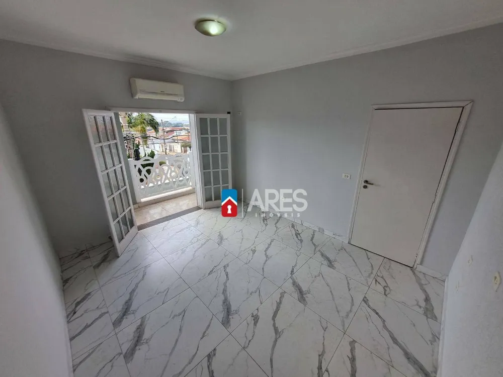 Casa, 3 quartos, 138 m² - Foto 1