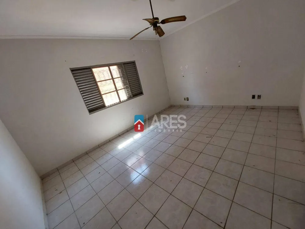 Casa, 3 quartos, 220 m² - Foto 10