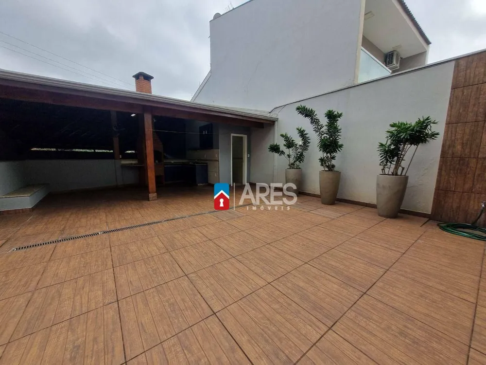 Casa, 3 quartos, 265 m² - Foto 3