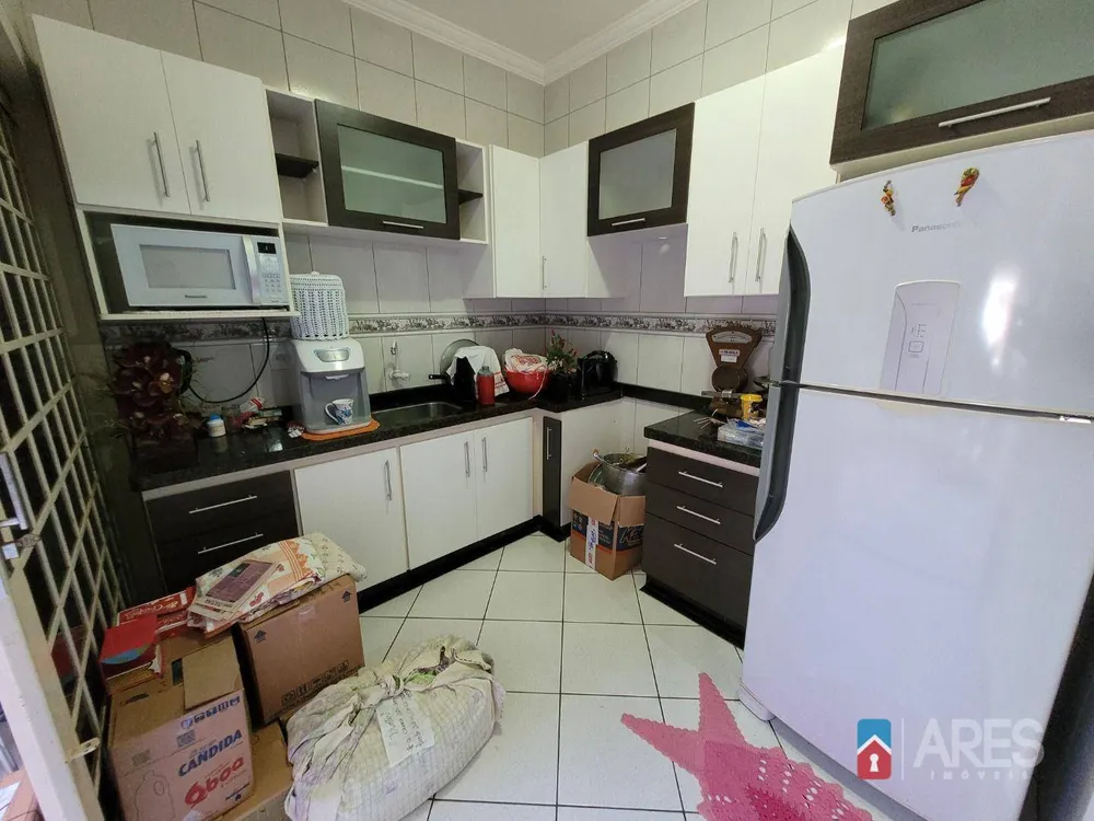Casa, 3 quartos, 201 m² - Foto 6