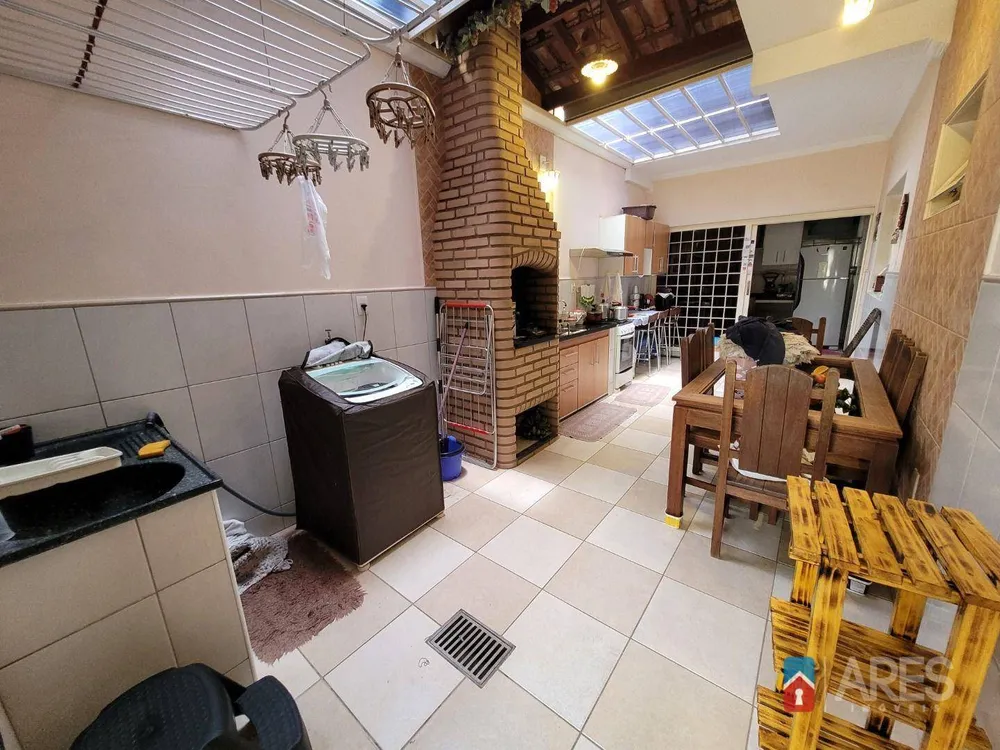 Casa, 3 quartos, 201 m² - Foto 8