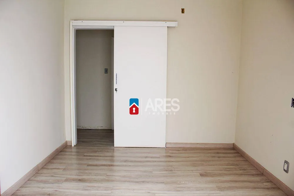 Casa, 4 quartos, 295 m² - Foto 8