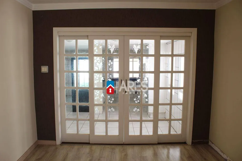 Casa, 4 quartos, 295 m² - Foto 9