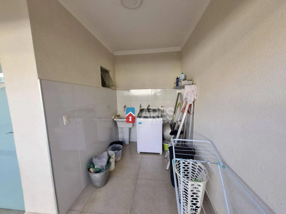 Casa, 3 quartos, 209 m² - Foto 5