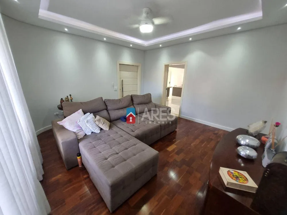 Casa, 3 quartos, 209 m² - Foto 12