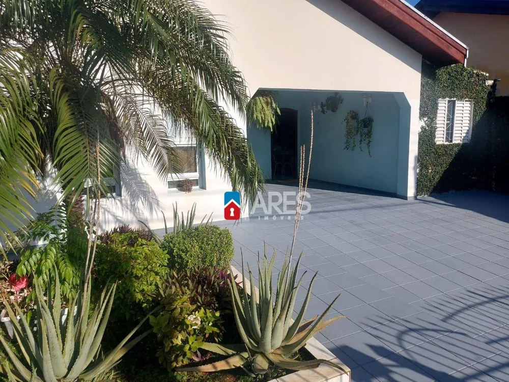 Casa, 3 quartos, 141 m² - Foto 3