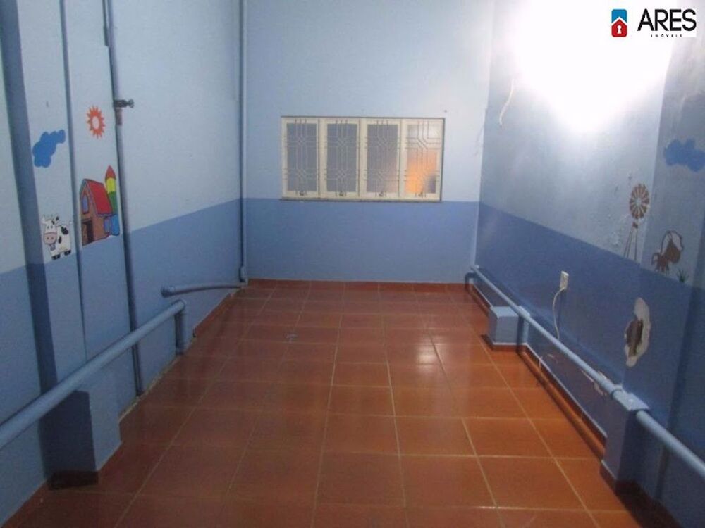Casa, 4 quartos, 340 m² - Foto 4
