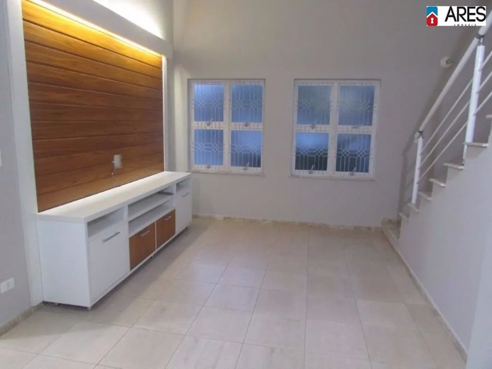 Casa, 4 quartos, 340 m² - Foto 1