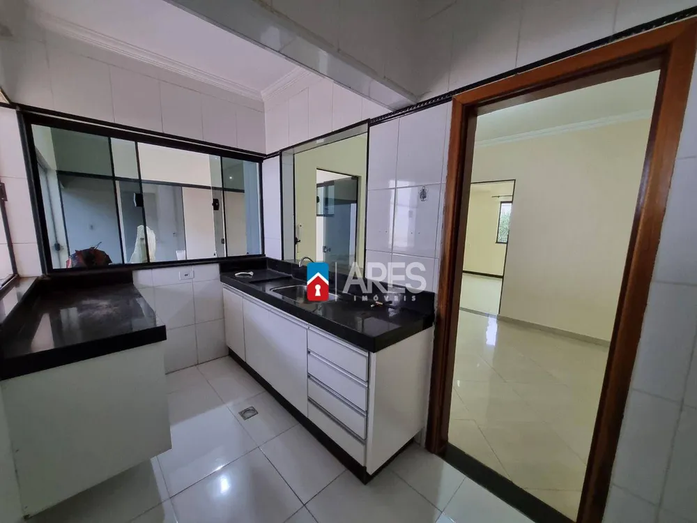 Casa, 3 quartos, 195 m² - Foto 8