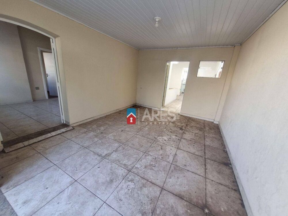 Casa, 4 quartos, 146 m² - Foto 1