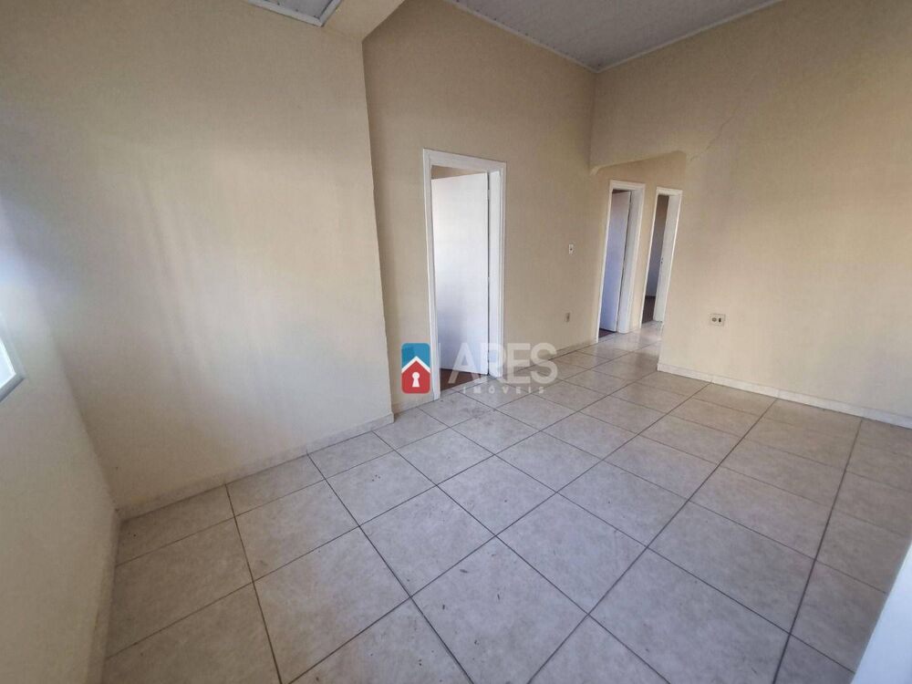 Casa, 4 quartos, 146 m² - Foto 2