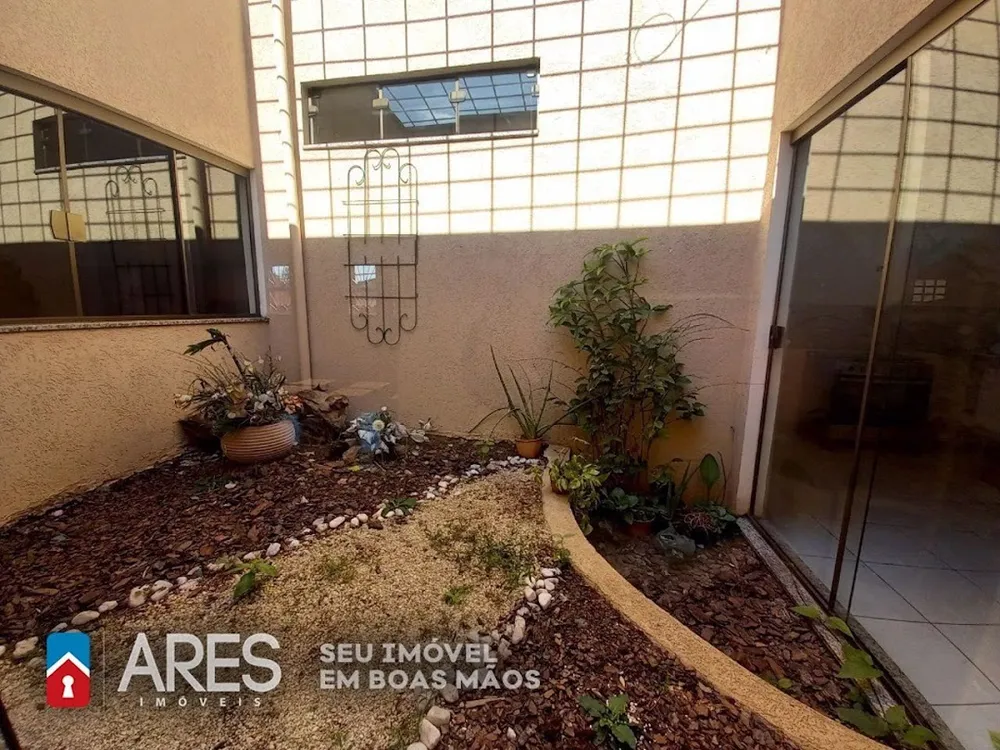 Casa, 4 quartos, 350 m² - Foto 8