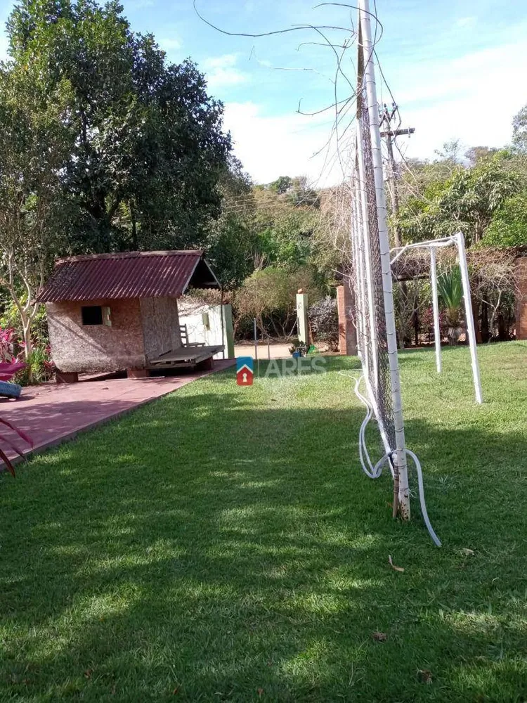 Chácara, 2 quartos, 1050 m² - Foto 4