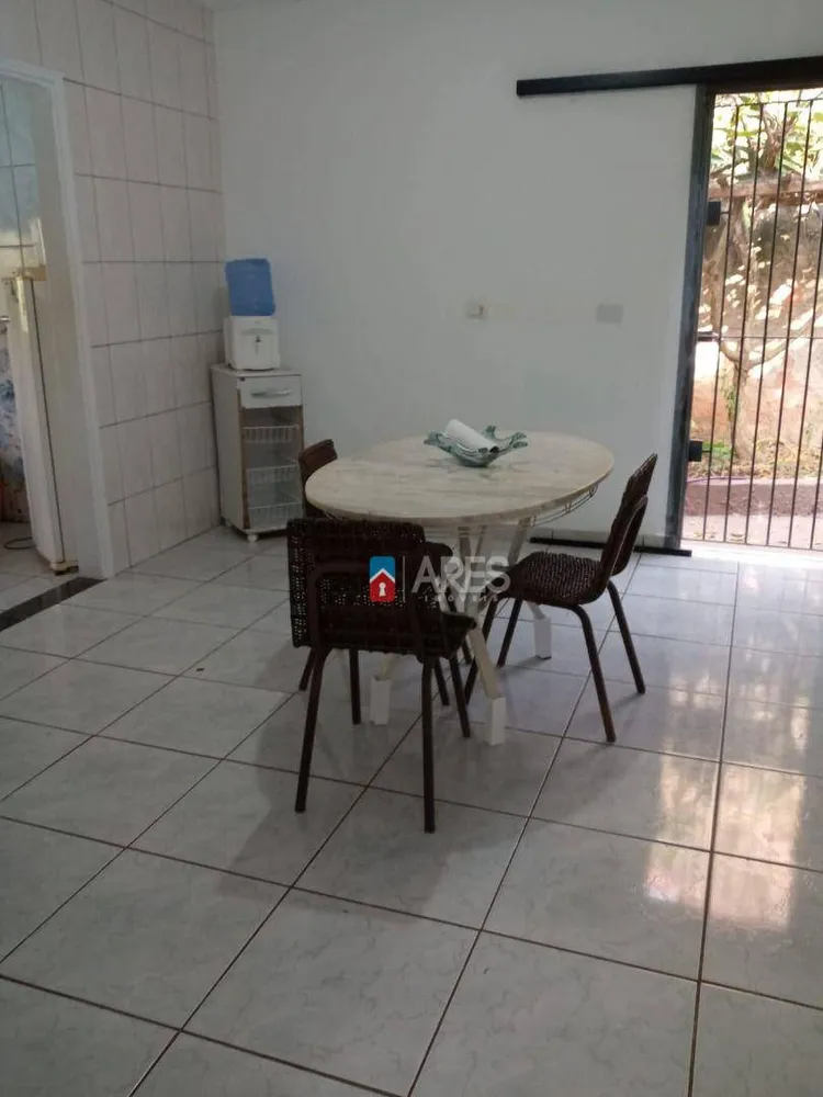 Chácara, 2 quartos, 1050 m² - Foto 9