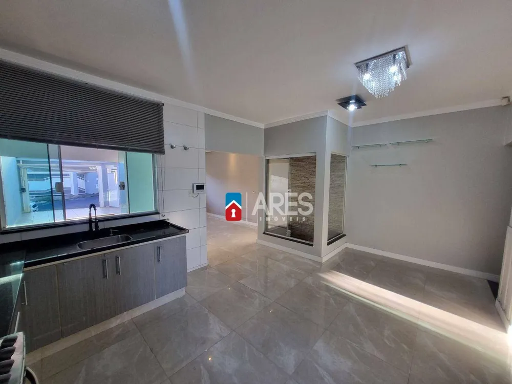 Casa, 3 quartos, 128 m² - Foto 1