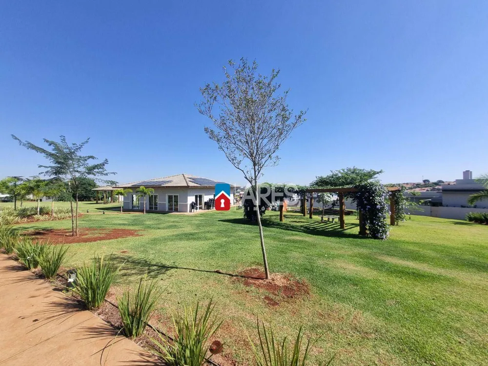 Loteamento e Condomínio, 490 m² - Foto 1