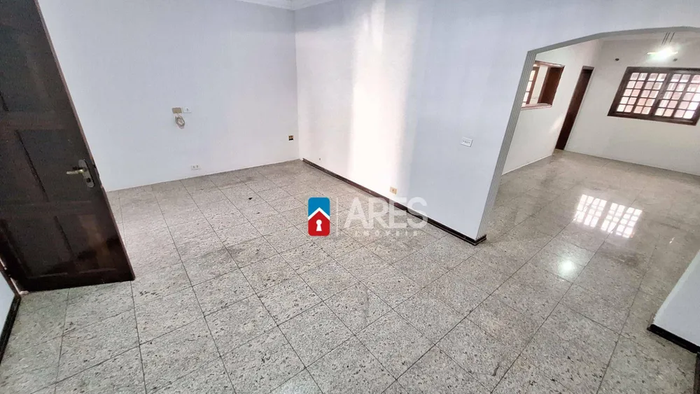 Casa, 4 quartos, 222 m² - Foto 1