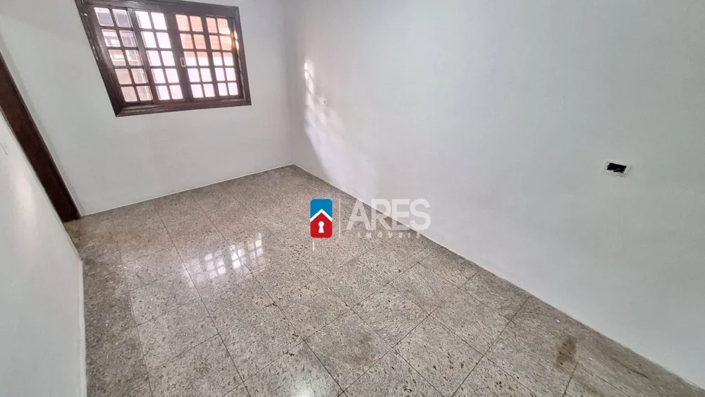 Casa, 4 quartos, 222 m² - Foto 3