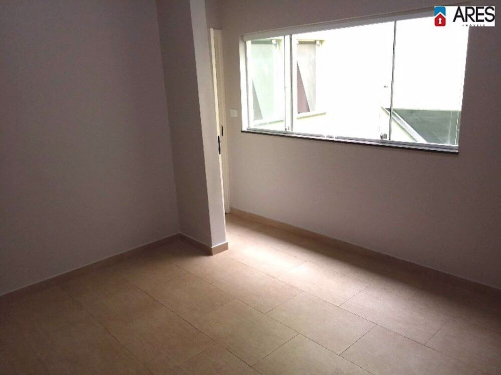 Casa, 3 quartos, 197 m² - Foto 3