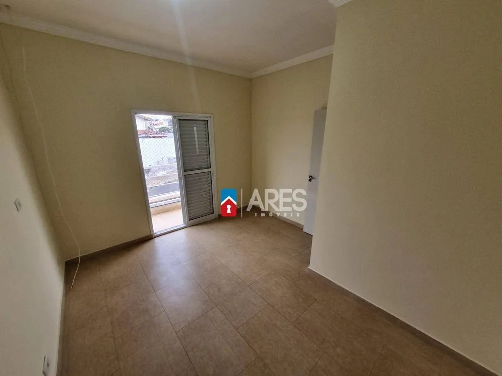 Casa, 3 quartos, 197 m² - Foto 1