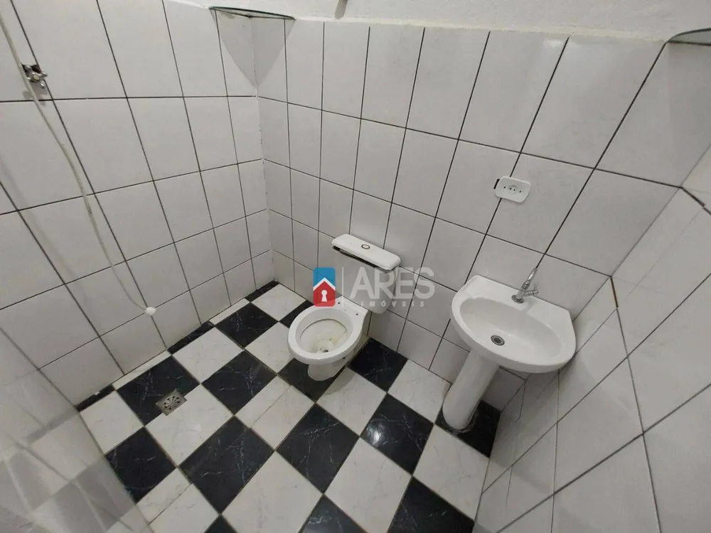 Casa, 4 quartos, 207 m² - Foto 2