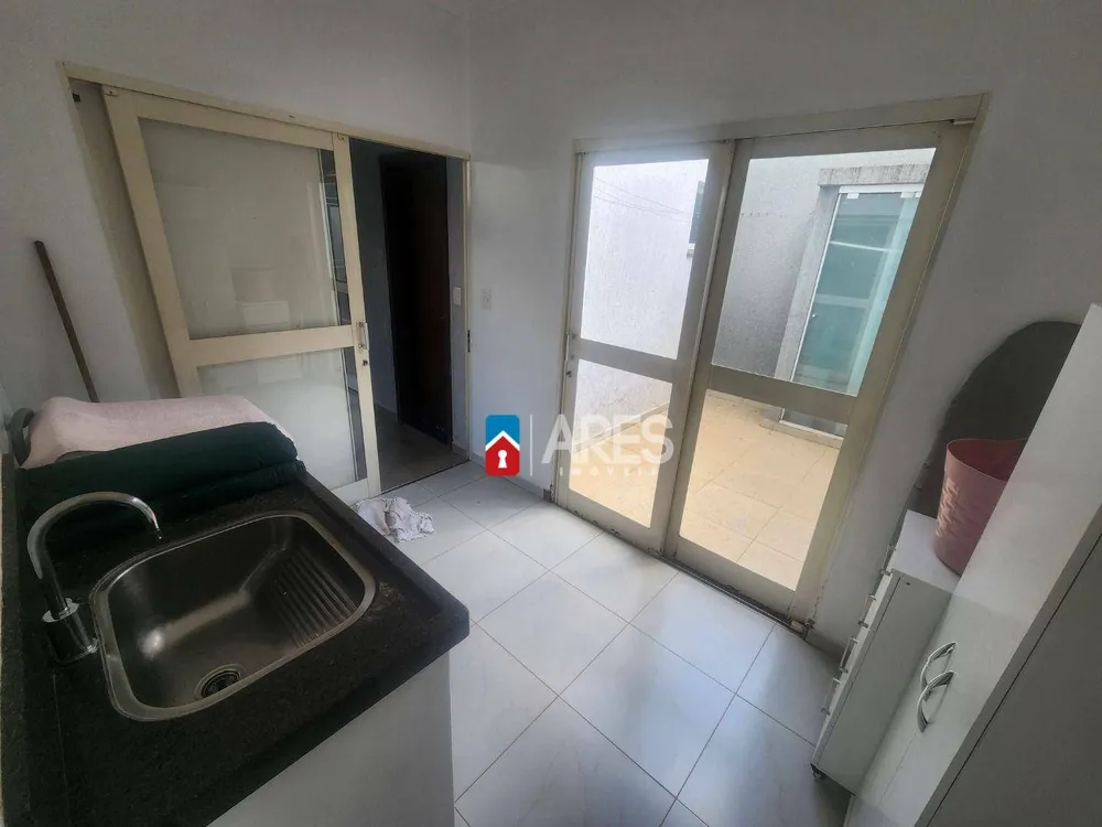 Casa, 4 quartos, 290 m² - Foto 6
