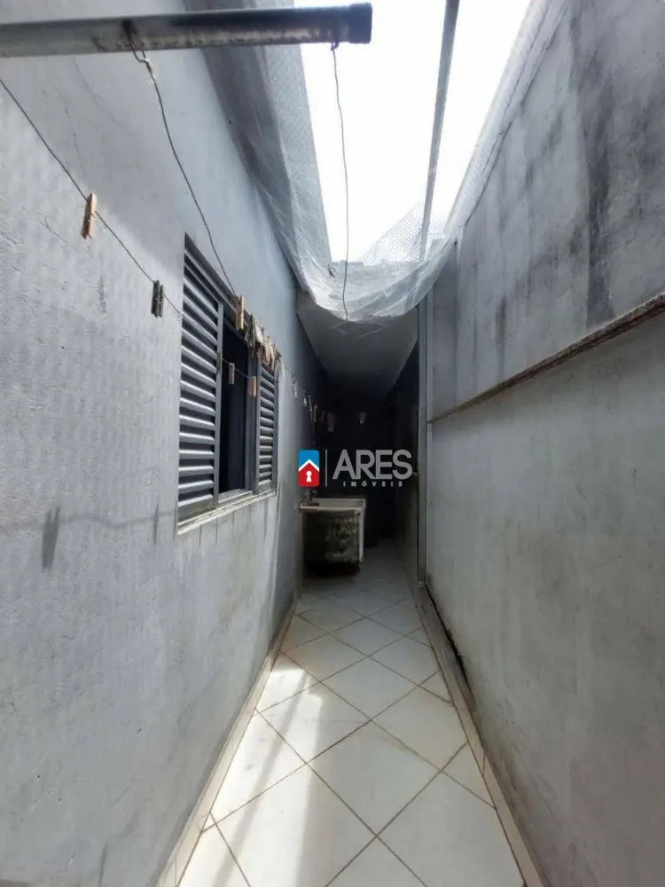Casa, 5 quartos, 224 m² - Foto 3