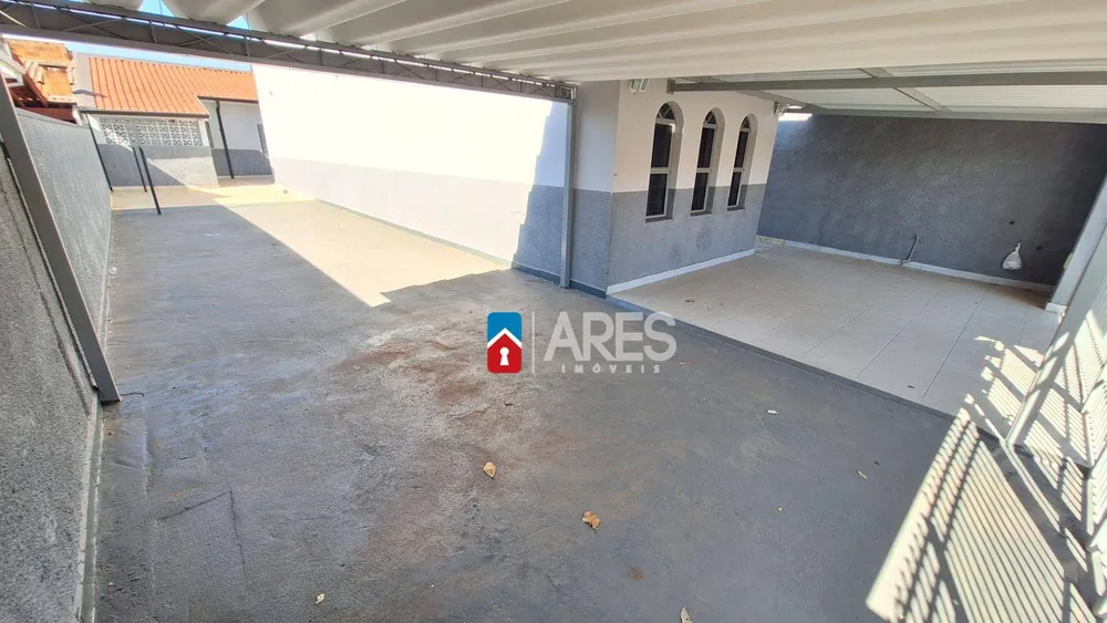 Casa, 3 quartos, 136 m² - Foto 2