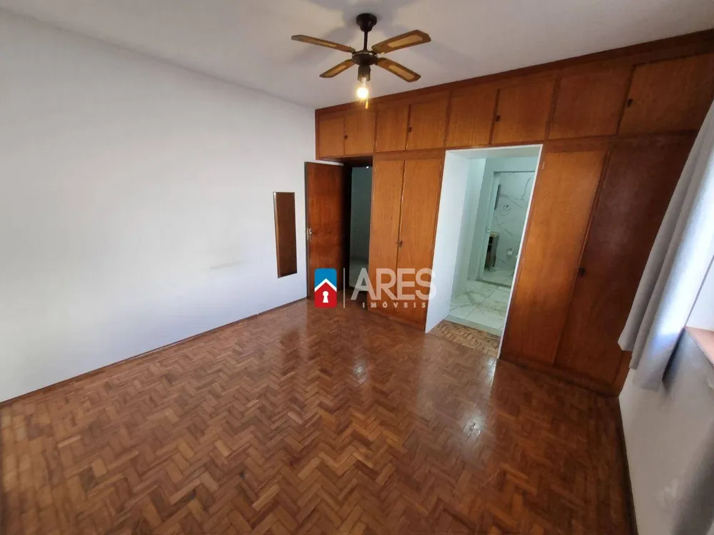 Casa, 4 quartos, 246 m² - Foto 10