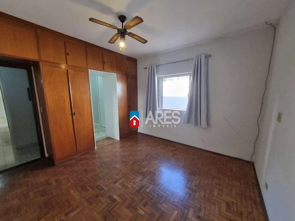 Casa, 4 quartos, 246 m² - Foto 9