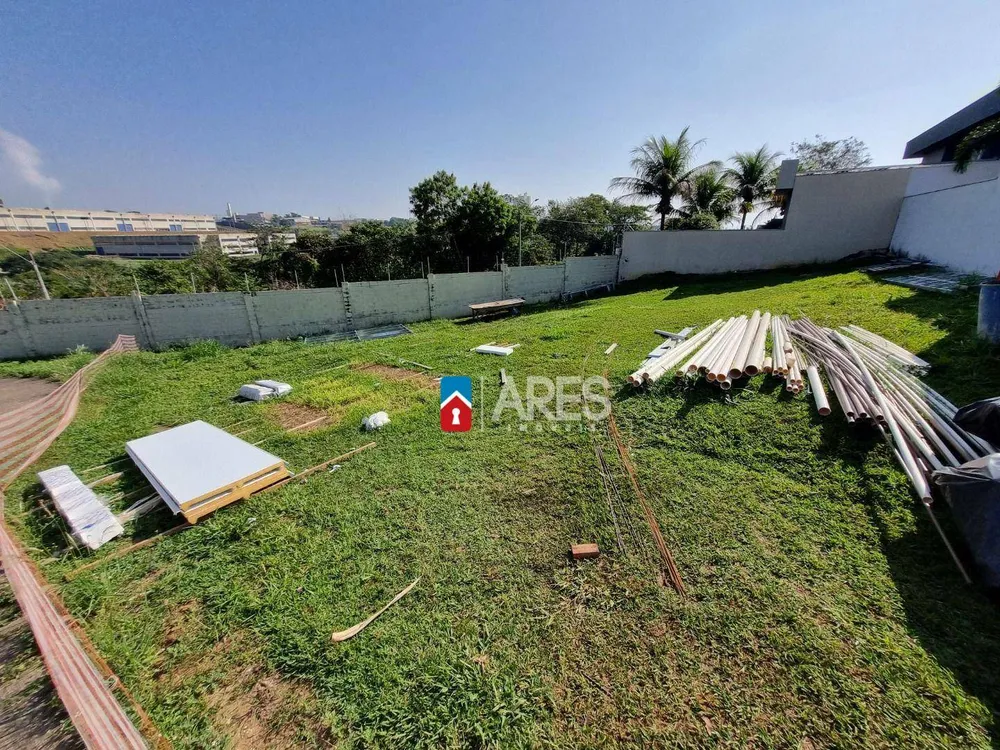 Loteamento e Condomínio, 472 m² - Foto 1