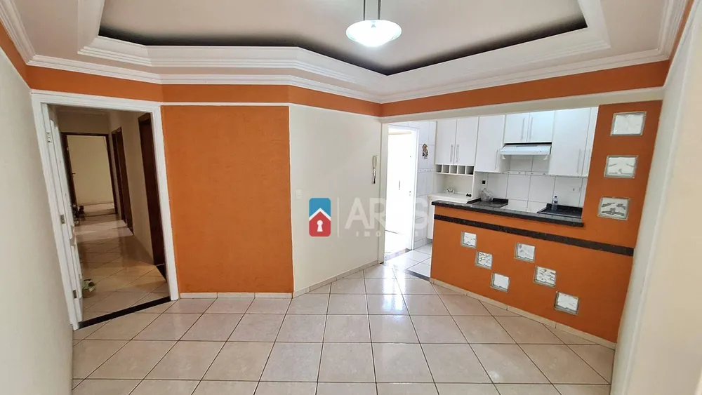 Casa, 3 quartos, 144 m² - Foto 2
