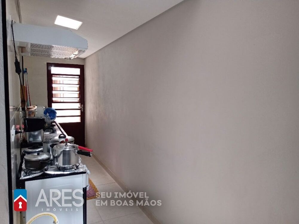 Casa, 3 quartos, 200 m² - Foto 1