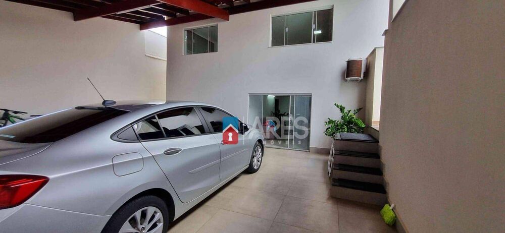 Casa, 3 quartos, 118 m² - Foto 1