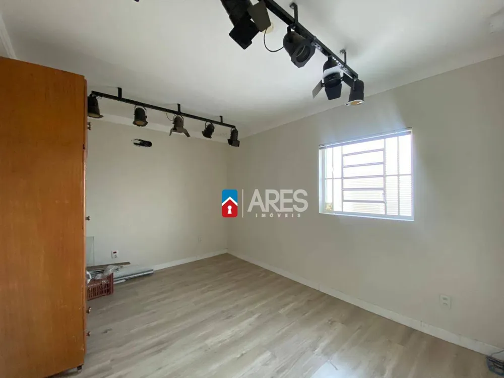 Casa, 4 quartos, 197 m² - Foto 5