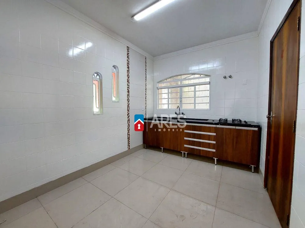 Casa, 4 quartos, 197 m² - Foto 10