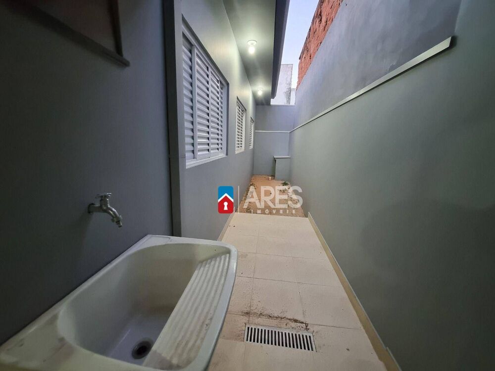 Casa, 3 quartos, 113 m² - Foto 1