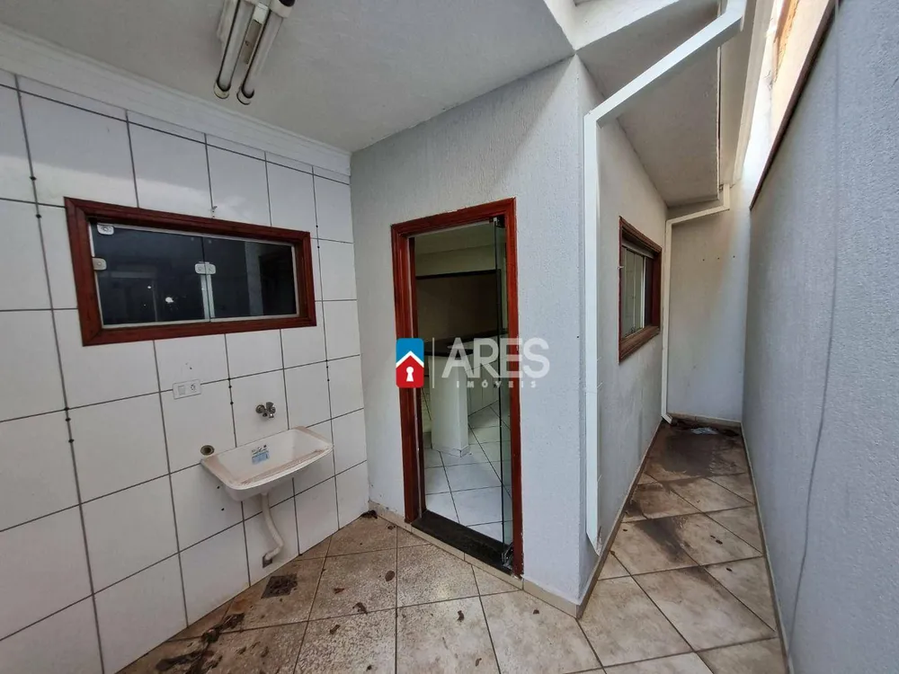 Casa, 3 quartos, 136 m² - Foto 1